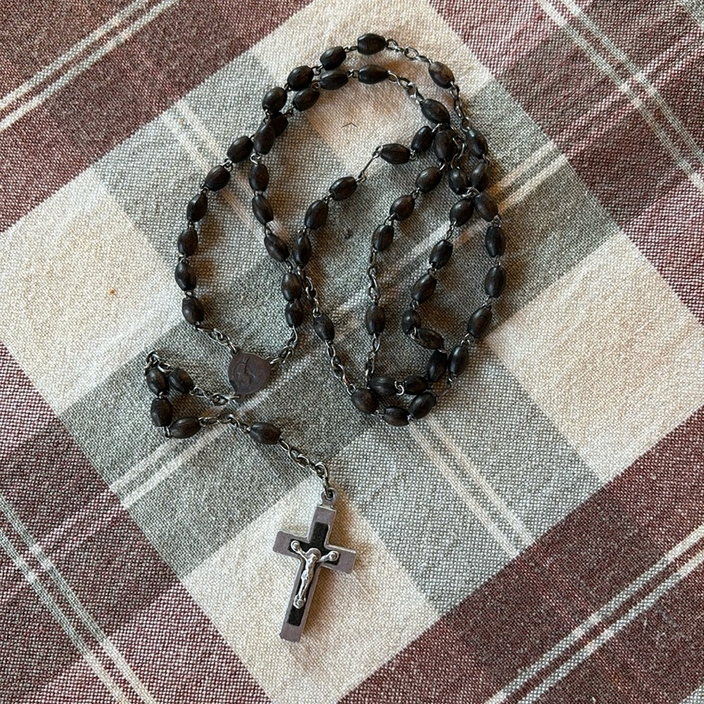 Vintage rosary silver wood cross imbedded in silver crucifix dark wood/seed bead